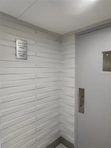 16919 N Bay Road Sunny Isles Beach FL 33160
