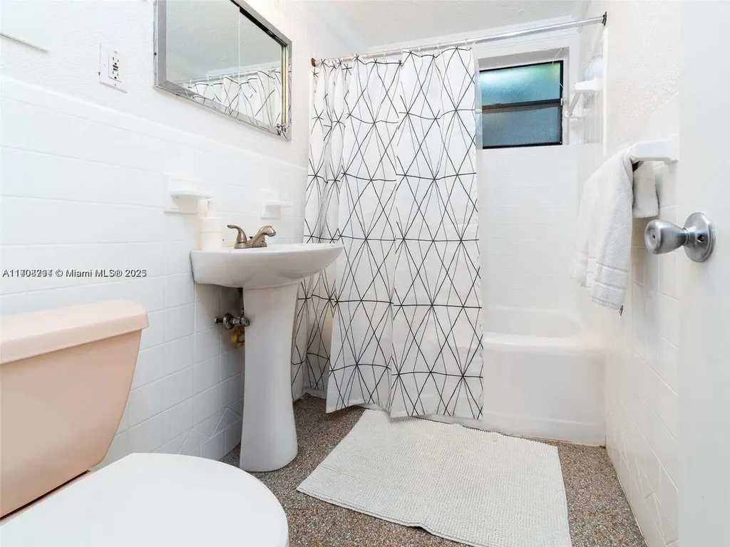 1507 Garfield Street Hollywood FL 33020