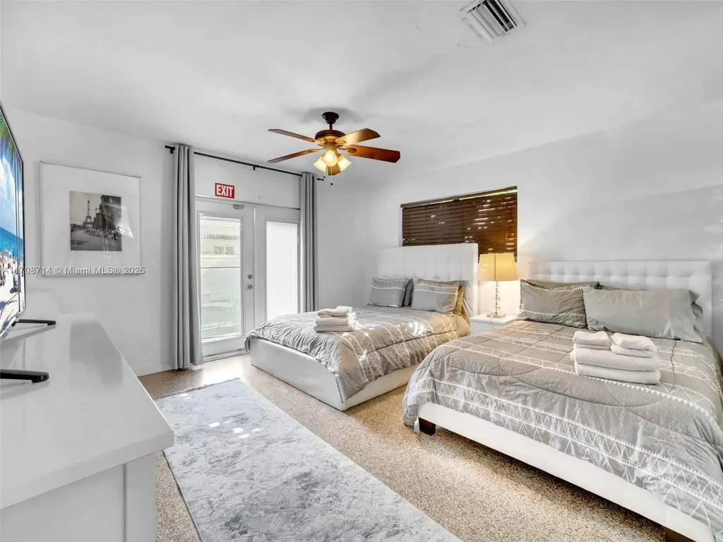 1507 Garfield Street Hollywood FL 33020