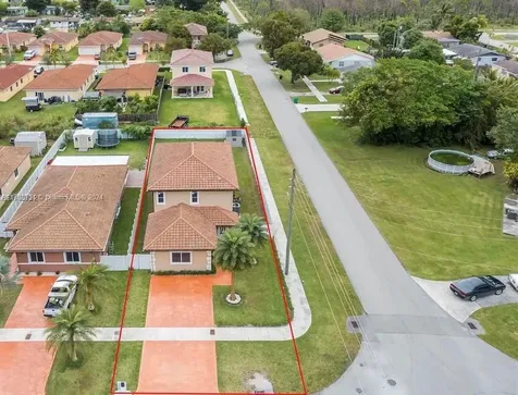 808 SW 5th Street Florida City FL 33034