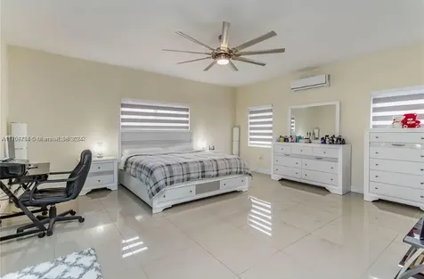 808 SW 5th Street Florida City FL 33034