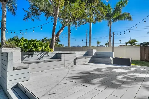 960 Cumberland Terrace Davie FL 33325