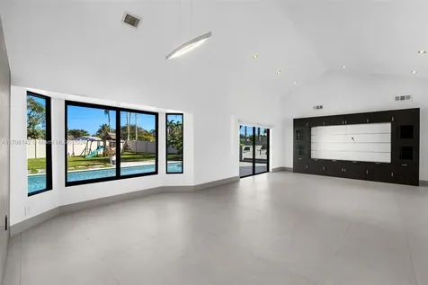 960 Cumberland Terrace Davie FL 33325