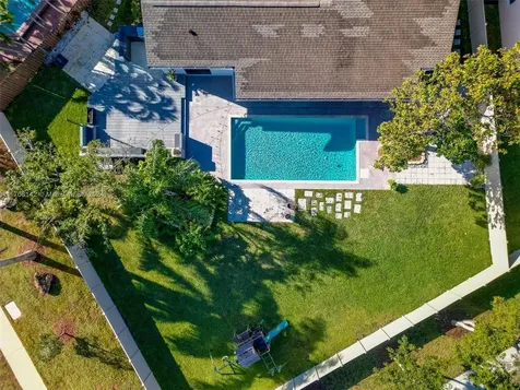 960 Cumberland Terrace Davie FL 33325