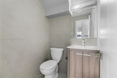 960 Cumberland Terrace Davie FL 33325