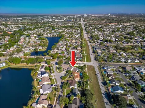 960 Cumberland Terrace Davie FL 33325