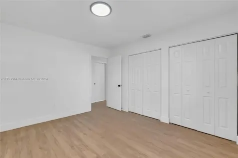 16916 SW 111th Court Miami FL 33157