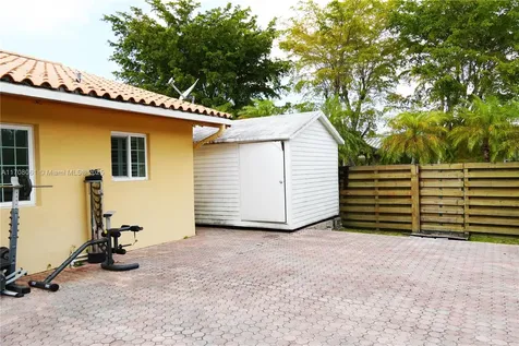10443 SW 129th Place Miami FL 33186