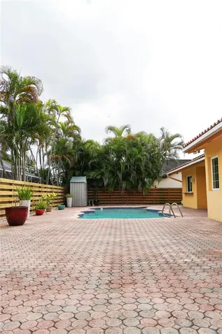 10443 SW 129th Place Miami FL 33186