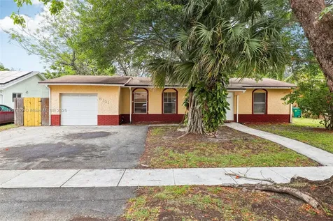 8101 NW 44th Court Lauderhill FL 33351