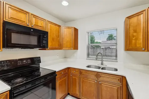 8101 NW 44th Court Lauderhill FL 33351