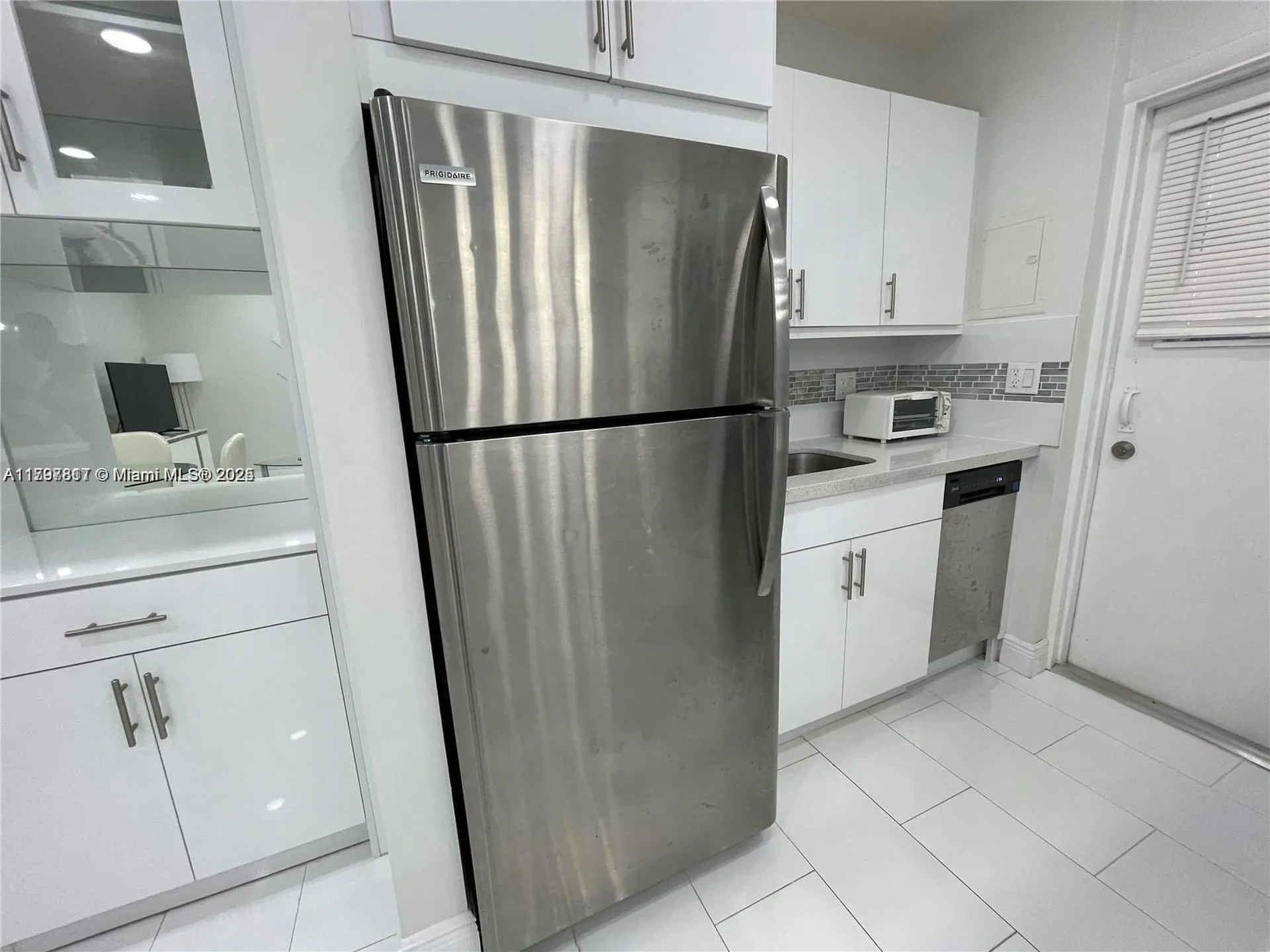 1407 NE 56th Street Fort Lauderdale FL 33334