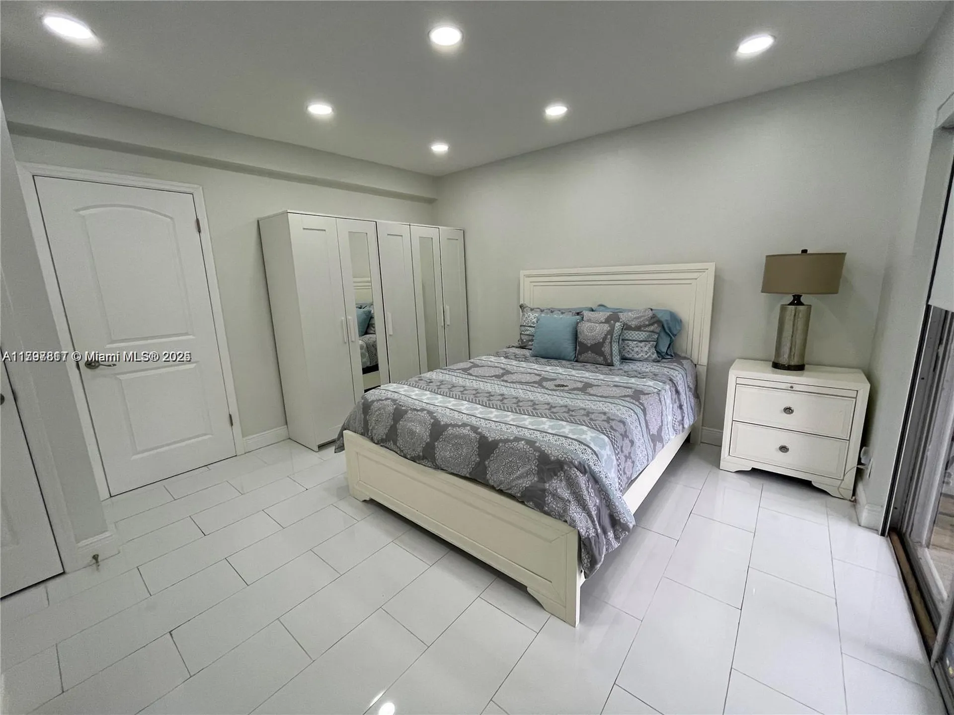 1407 NE 56th Street Fort Lauderdale FL 33334