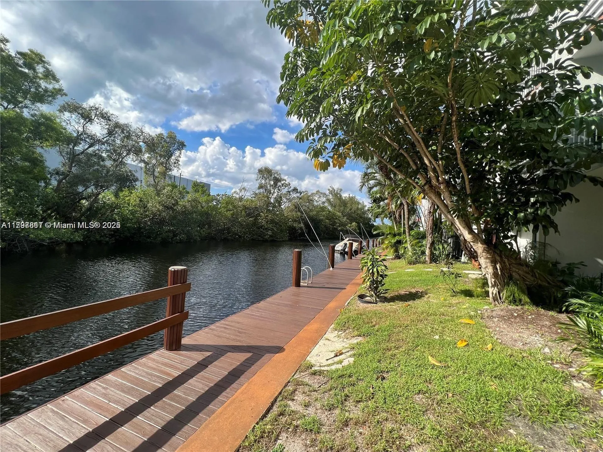 1407 NE 56th Street Fort Lauderdale FL 33334