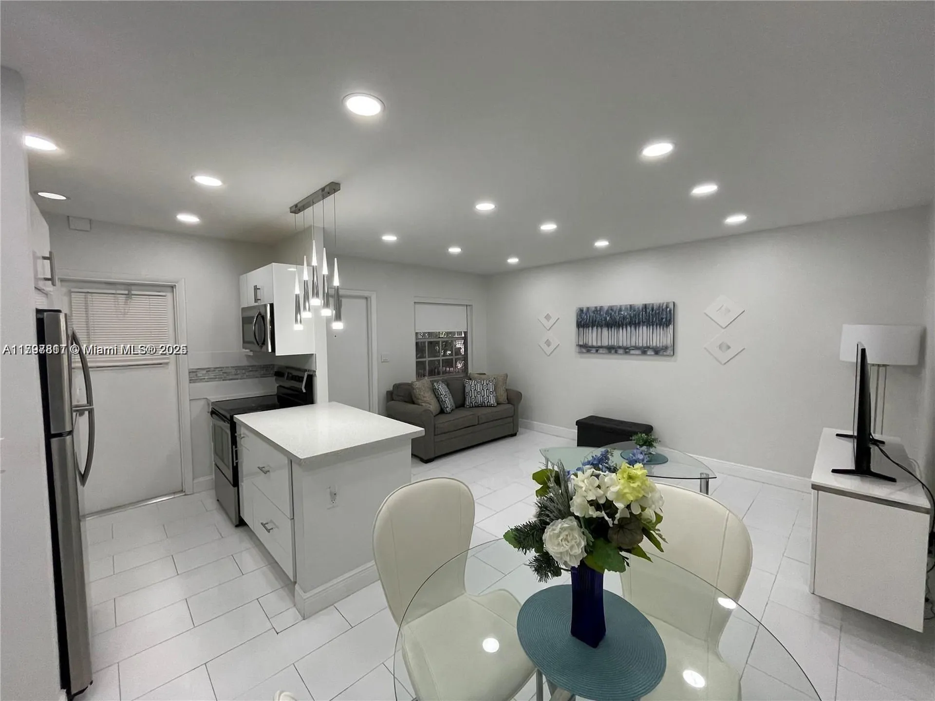 1407 NE 56th Street Fort Lauderdale FL 33334