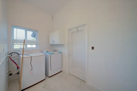 1825 SW 86th Avenue Miami FL 33155