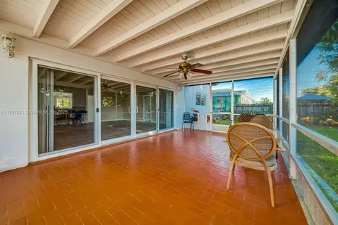 1825 SW 86th Avenue Miami FL 33155