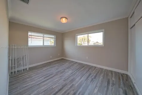 1825 SW 86th Avenue Miami FL 33155