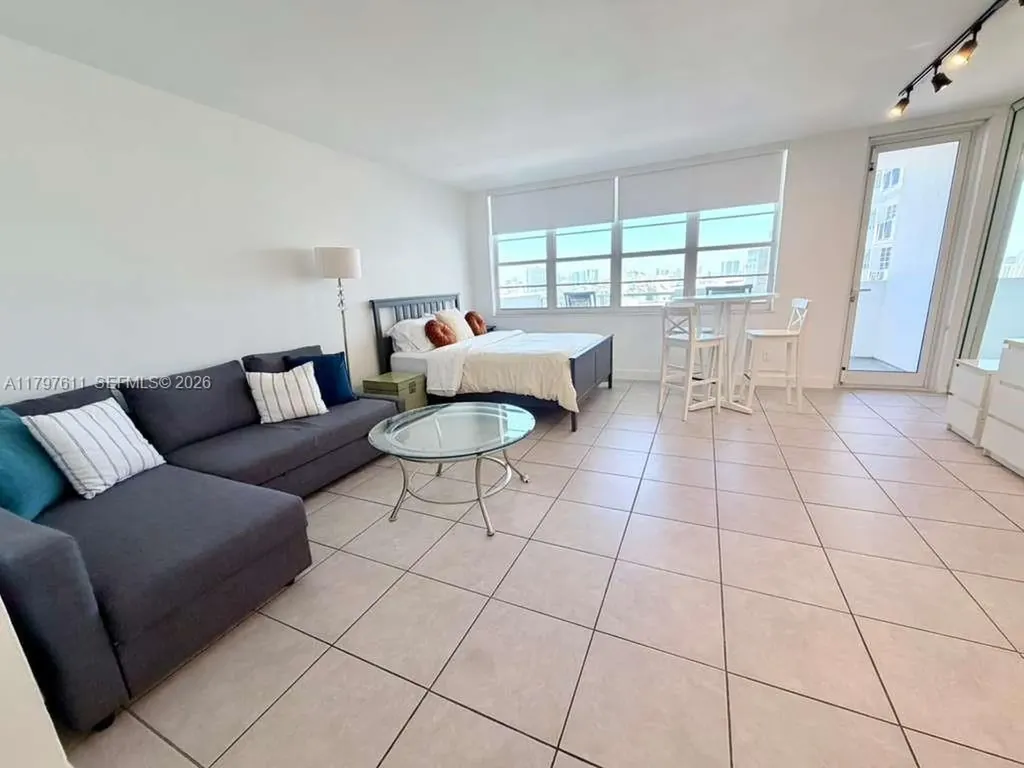 100 Lincoln Road Miami Beach FL 33139