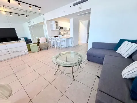 100 Lincoln Road Miami Beach FL 33139