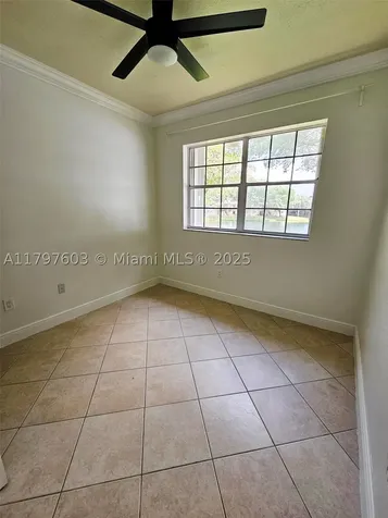 2151 NW 96 Terrace Pembroke Pines FL 33024