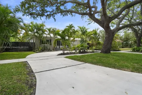 270 NE 104th Street Miami Shores FL 33138