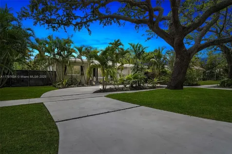 270 NE 104th Street Miami Shores FL 33138