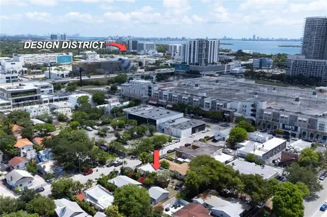 34 NW 34th Terrace Miami FL 33127