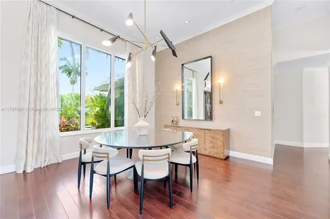 16001 SW 77th Court Palmetto Bay FL 33157