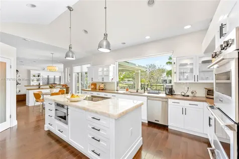 16001 SW 77th Court Palmetto Bay FL 33157