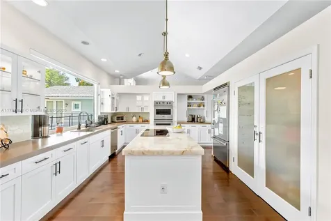 16001 SW 77th Court Palmetto Bay FL 33157