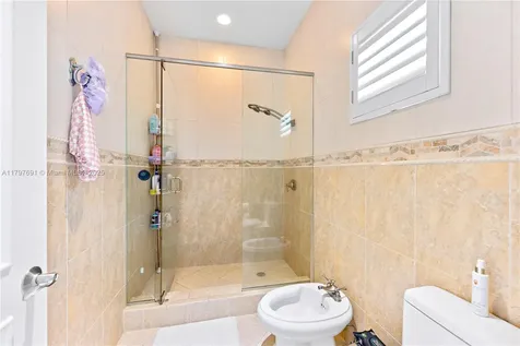 16001 SW 77th Court Palmetto Bay FL 33157
