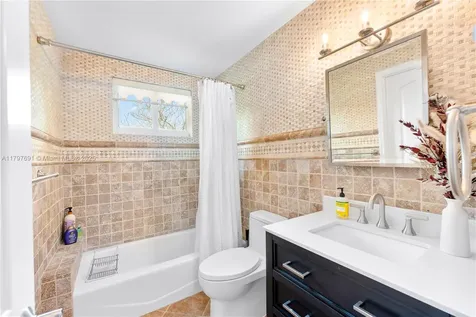 16001 SW 77th Court Palmetto Bay FL 33157