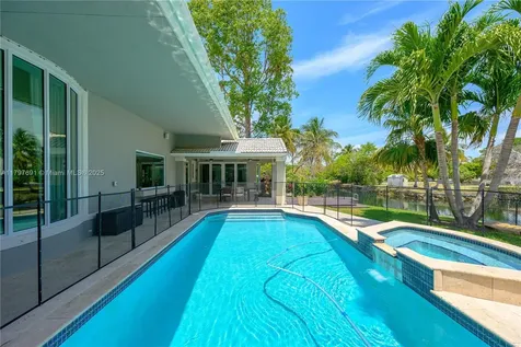 16001 SW 77th Court Palmetto Bay FL 33157