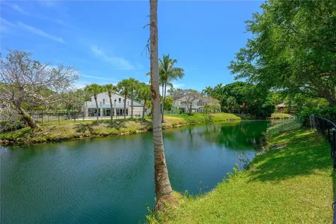 16001 SW 77th Court Palmetto Bay FL 33157