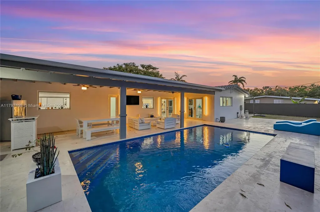 8501 SW 142nd Street Palmetto Bay FL 33158