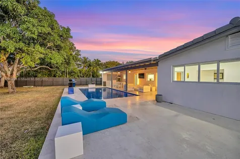 8501 SW 142nd Street Palmetto Bay FL 33158