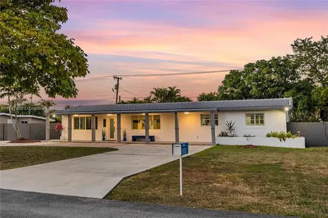 8501 SW 142nd Street Palmetto Bay FL 33158