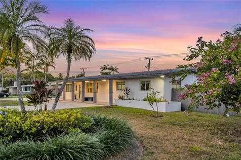 8501 SW 142nd Street Palmetto Bay FL 33158