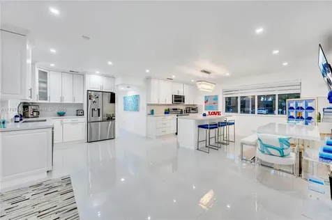 8501 SW 142nd Street Palmetto Bay FL 33158