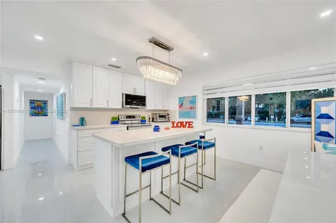 8501 SW 142nd Street Palmetto Bay FL 33158
