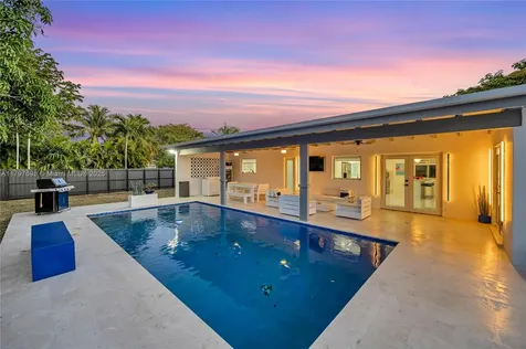 8501 SW 142nd Street Palmetto Bay FL 33158