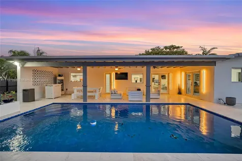 8501 SW 142nd Street Palmetto Bay FL 33158