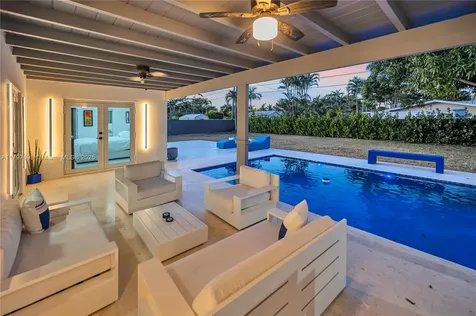8501 SW 142nd Street Palmetto Bay FL 33158