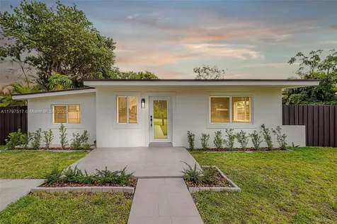 10051 SW 48th Street Miami FL 33165