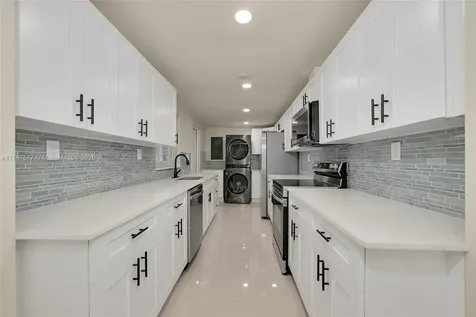 10051 SW 48th Street Miami FL 33165