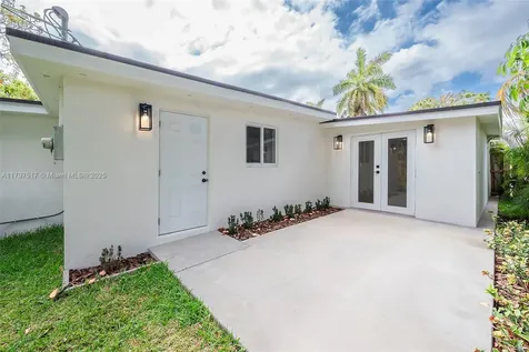 10051 SW 48th Street Miami FL 33165