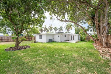10051 SW 48th Street Miami FL 33165