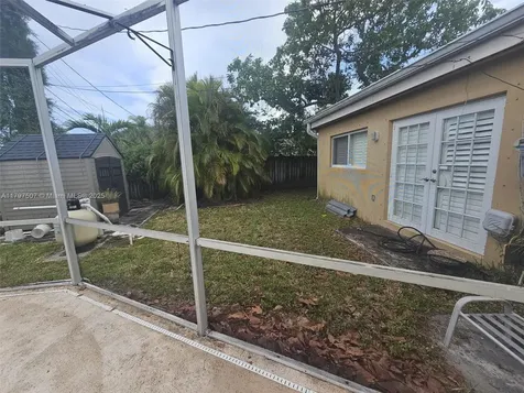 10775 Westwood Lake Drive Miami FL 33165
