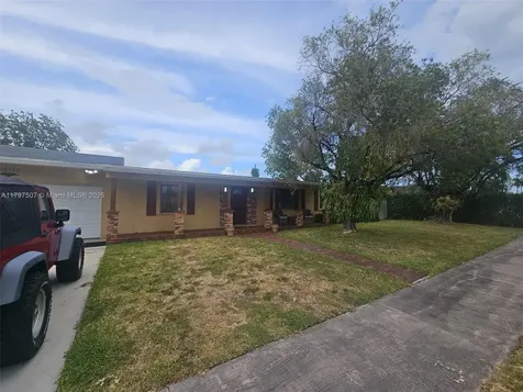 10775 Westwood Lake Drive Miami FL 33165